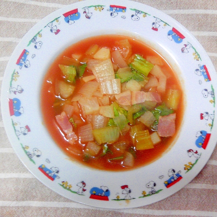 トマトジュースで作る野菜スープ